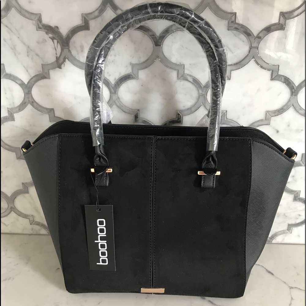 Boohoo Structured suedette & PU bag. Large. Black